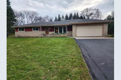 15725  Gebhardt Rd, Brookfield, WI 53005 - Photo 7