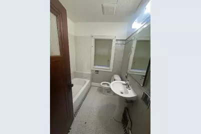 2404 N 56th St #2406, Milwaukee, WI 53210 - Photo 5