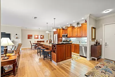 1522 N Prospect Ave #204, Milwaukee, WI 53202 - Photo 3