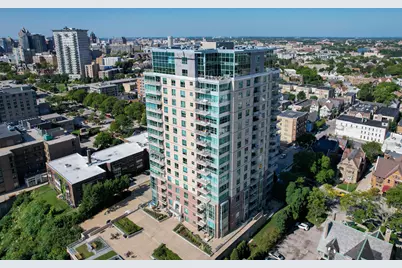 1522 N Prospect Ave #204, Milwaukee, WI 53202 - Photo 45