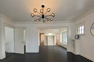 2910 N 11th St, Milwaukee, WI 53206 - Photo 7