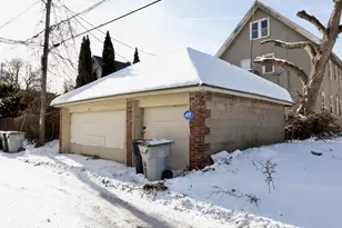 2910 N 11th St, Milwaukee, WI 53206 - Photo 23