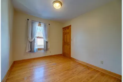 406  Hancock St, Watertown, WI 53098 - Photo 13