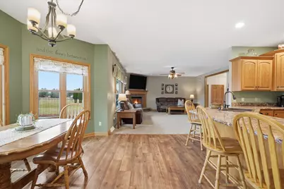 S88W35412  Eagle Ter, Eagle, WI 53119 - Photo 13