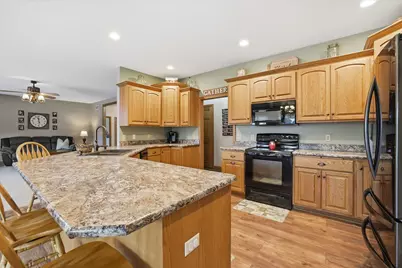 S88W35412  Eagle Ter, Eagle, WI 53119 - Photo 15