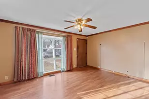 5778 N 32nd St, Milwaukee, WI 53209 - Photo 5