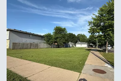 1202  West Ave, La Crosse, WI 54601 - Photo 1