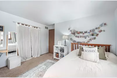 519  Dunford Dr, Burlington, WI 53105 - Photo 21