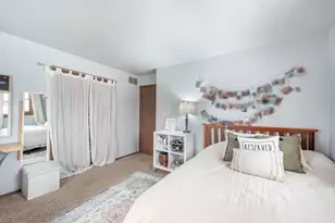 519 Dunford Dr, Burlington, WI 53105 - Photo 21