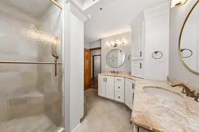 1660 N Prospect Ave #2708, Milwaukee, WI 53202 - Photo 25