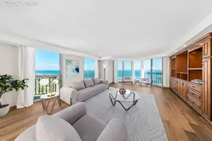 1660 N Prospect Ave, Milwaukee, WI 53202 - Photo 5