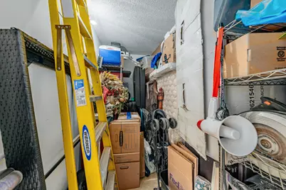 1660 N Prospect Ave #2708, Milwaukee, WI 53202 - Photo 29