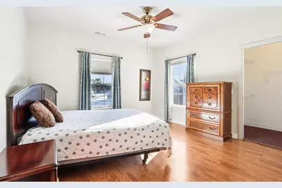 8648 S Roxbury Way, Oak Creek, WI 53154 - Photo 25