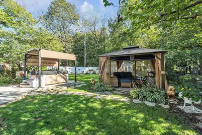 3267 W Skamra Ave, Franklin, WI 53132 - Photo 27