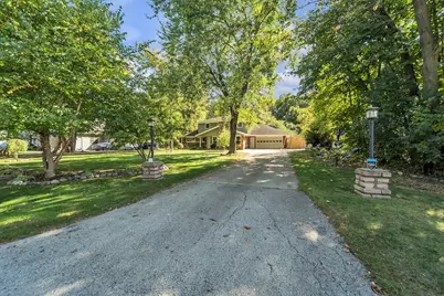 3267 W Skamra Ave, Franklin, WI 53132 - Photo 23