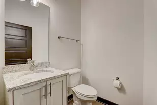 226 N Water St, Milwaukee, WI 53202 - Photo 9