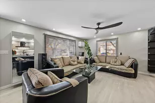 N20W5343 Pierce Ct, Cedarburg, WI 53012 - Photo 9