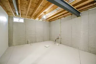 1644 S Memorial Dr, Racine, WI 53403 - Photo 25