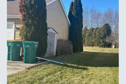 W142N9823  Amber Dr, Germantown, WI 53022 - Photo 45