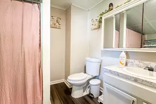 1332 S Memorial Dr, Racine, WI 53403 - Photo 15