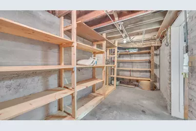 923  Michigan Ave, Sheboygan, WI 53081 - Photo 11