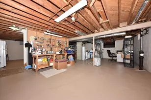 10551 W Keefe Ave, Wauwatosa, WI 53222 - Photo 37