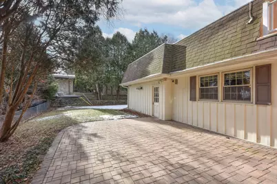 10551 W Keefe Ave, Wauwatosa, WI 53222 - Photo 41