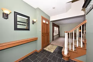 10551 W Keefe Ave, Wauwatosa, WI 53222 - Photo 5