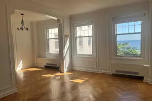 925 E Wells St, Milwaukee, WI 53202 - Photo 7