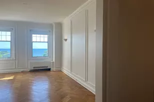 925 E Wells St, Milwaukee, WI 53202 - Photo 3