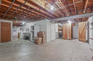 8017 W Hampton Ave, Milwaukee, WI 53218 - Photo 13