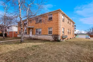 8017 W Hampton Ave, Milwaukee, WI 53218 - Photo 5