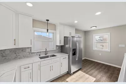 6538 N 85th St, Milwaukee, WI 53224 - Photo 7