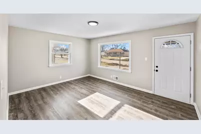 6538 N 85th St, Milwaukee, WI 53224 - Photo 3