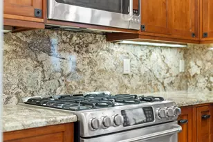 2507 N 70th St, Wauwatosa, WI 53213 - Photo 15