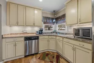 4939 N 126th St, Butler, WI 53007 - Photo 3