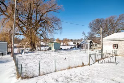 720 N 15th St, Sheboygan, WI 53081 - Photo 7