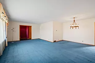 207 Old Pine Cir, Racine, WI 53402 - Photo 3