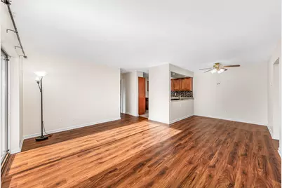 N110W17098  Ashbury Ln #4, Germantown, WI 53022 - Photo 3