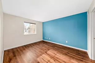 N110W17098 Ashbury Ln, Germantown, WI 53022 - Photo 15