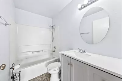 N110W17098  Ashbury Ln #4, Germantown, WI 53022 - Photo 17