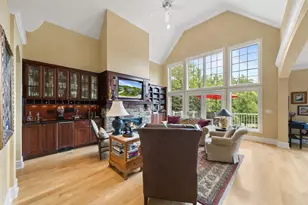 1835 Hickory Hill, Geneva, WI 53147 - Photo 5