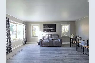 3334 N 92nd St, Milwaukee, WI 53222 - Photo 13