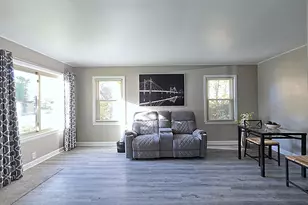 3334 N 92nd St, Milwaukee, WI 53222 - Photo 13