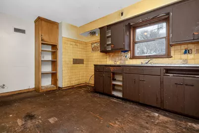 4336 N 42nd St, Milwaukee, WI 53216 - Photo 7