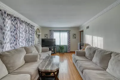 3200 N 77th St, Milwaukee, WI 53222 - Photo 11