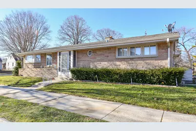 4865 S Swift Ave, Cudahy, WI 53110 - Photo 9