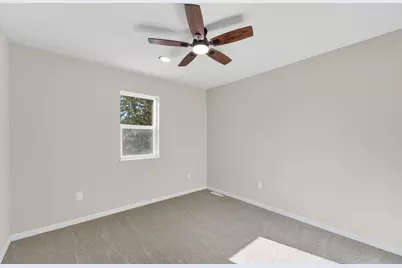 1617  Derby Ave, Racine, WI 53403 - Photo 15