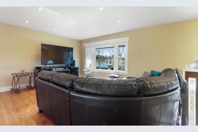 501  Sue Ann Dr, Lake Geneva, WI 53147 - Photo 3