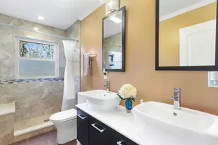 501 Sue Ann Dr, Lake Geneva, WI 53147 - Photo 11